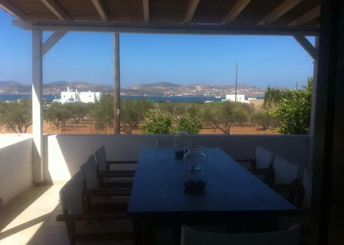 Kampos Paros Vakantiehuis Pounda